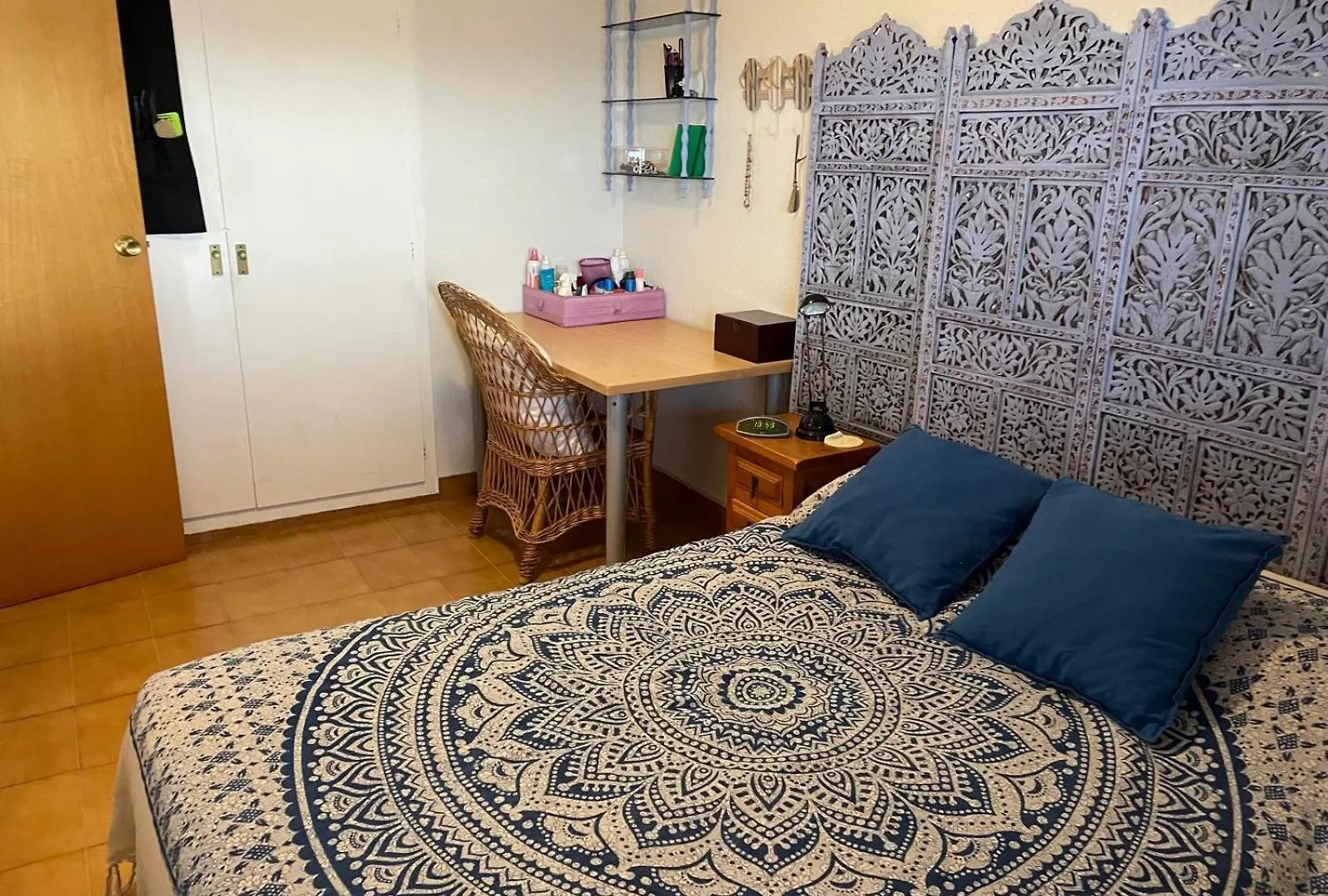 Playa De Velilla - Apartamento En Primera Linea 阿尔姆尼卡 公寓
