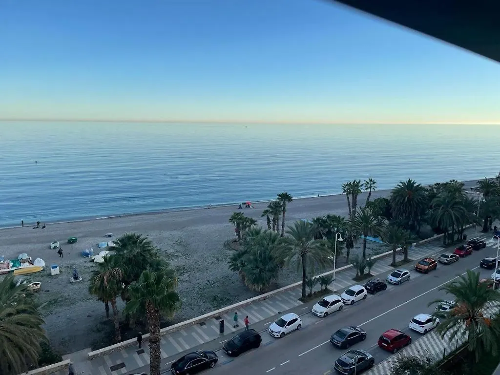 Apartment Playa De Velilla - Apartamento En Primera Linea Almunecar Spain
